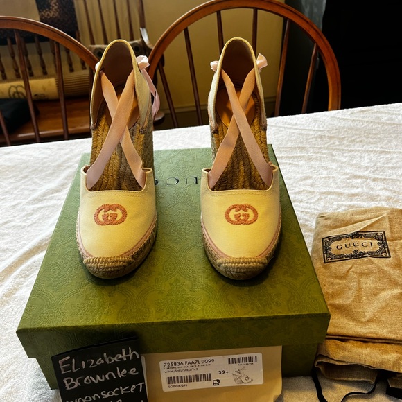 Gucci women’s interlocking G white and pink wedge espadrille ribbon tie BNIB - Picture 6 of 7